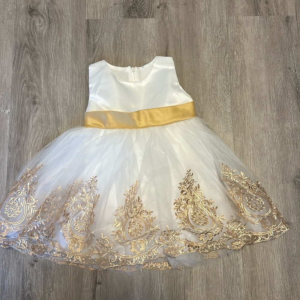 Babygirl holiday dress white and gold
